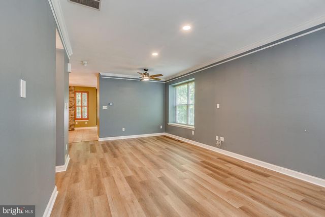 111 WEAVER DR, Marlton, NJ 08053
