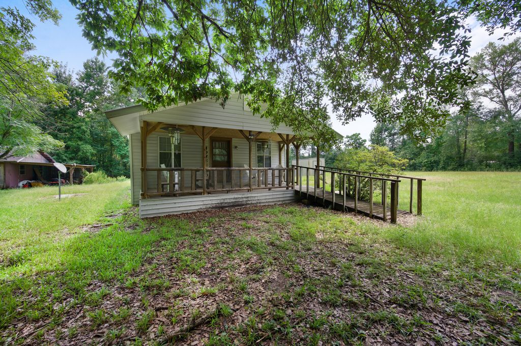 1009 Virgil Sims Rd, Deridder, LA 70634