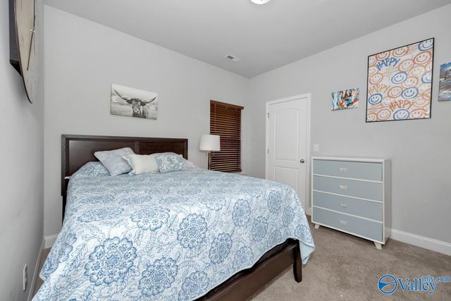 270 Falcon Ridge Drive, New Market, AL 35761