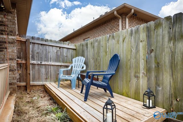 270 Falcon Ridge Drive, New Market, AL 35761