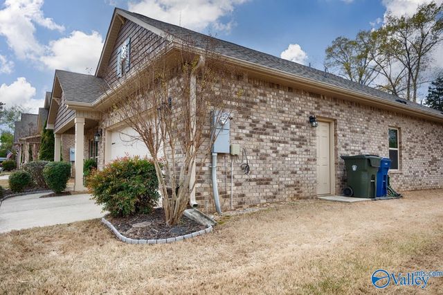270 Falcon Ridge Drive, New Market, AL 35761
