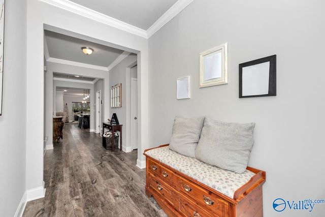 270 Falcon Ridge Drive, New Market, AL 35761