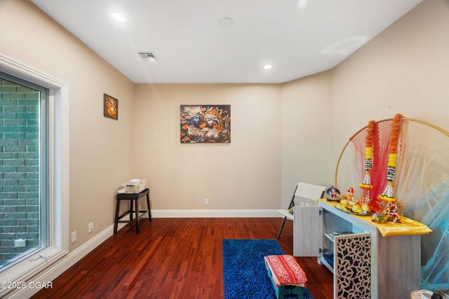 1232 Bramar Drive Drive, Joplin, MO 64801