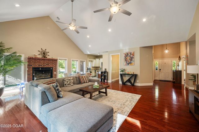 1232 Bramar Drive Drive, Joplin, MO 64801