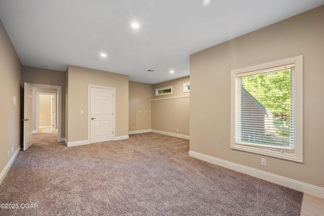 1232 Bramar Drive Drive, Joplin, MO 64801