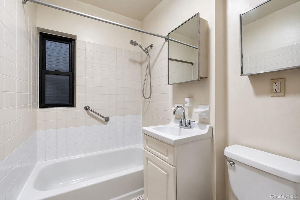 153 West 106th Street 3B, New York (manhattan), NY 10025 — photo 4