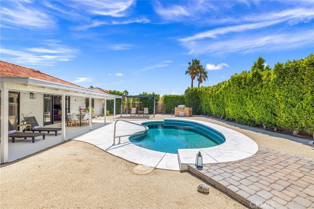 1489 E Francis Drive, Palm Springs, CA 92262