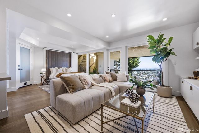 231 Upper Terrace, San Francisco, CA 94117