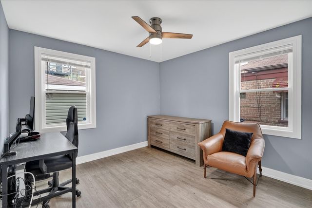 11038 S Eberhart Avenue, Chicago, IL 60628