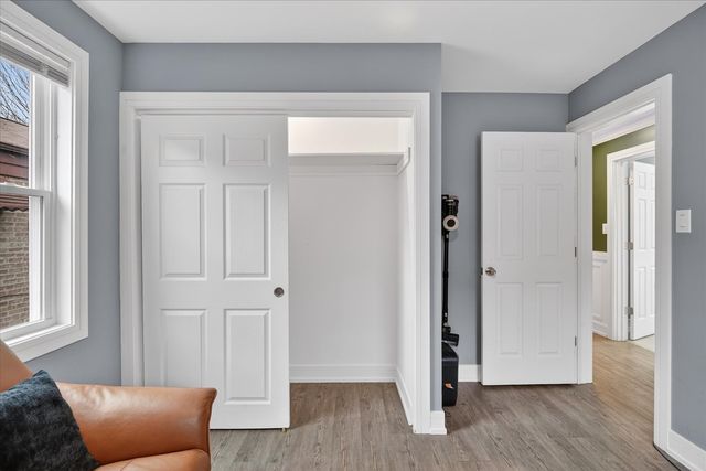 11038 S Eberhart Avenue, Chicago, IL 60628