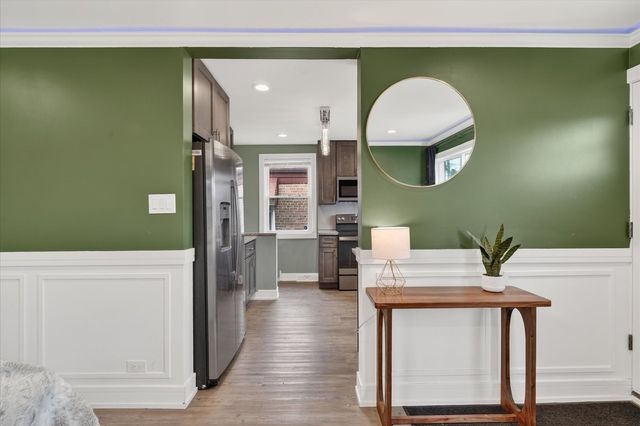11038 S Eberhart Avenue, Chicago, IL 60628