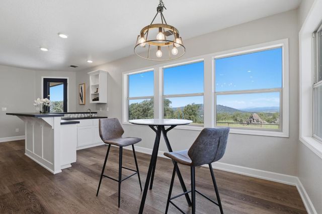5072 Banca Ct, Browns Valley, CA 95918