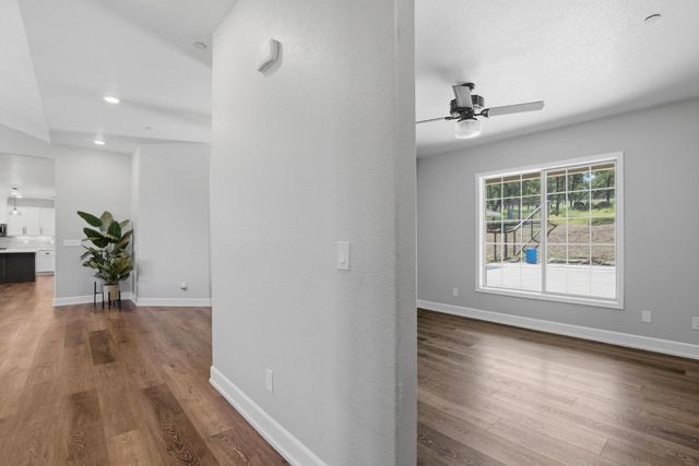 5072 Banca Ct, Browns Valley, CA 95918