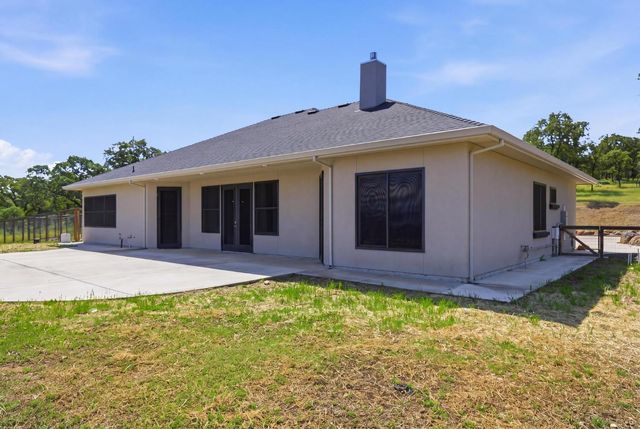 5072 Banca Ct, Browns Valley, CA 95918