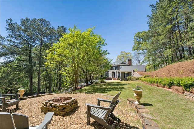 4671 Derby Lane SE, Smyrna, GA 30082