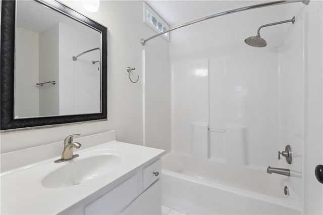 4671 Derby Lane SE, Smyrna, GA 30082