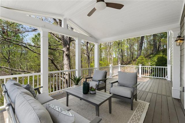 4671 Derby Lane SE, Smyrna, GA 30082