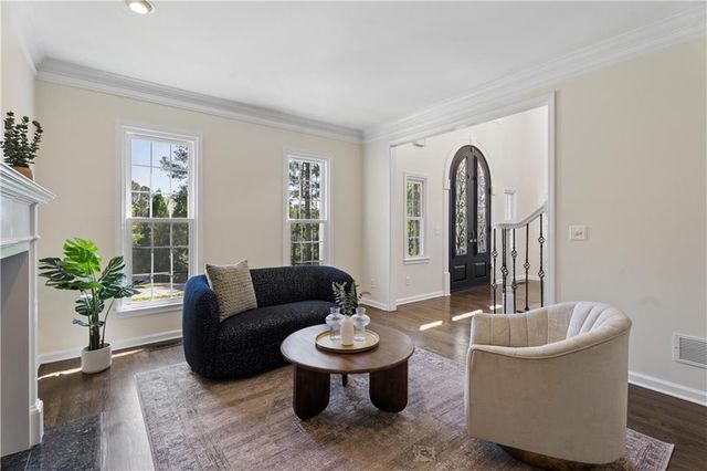 4671 Derby Lane SE, Smyrna, GA 30082