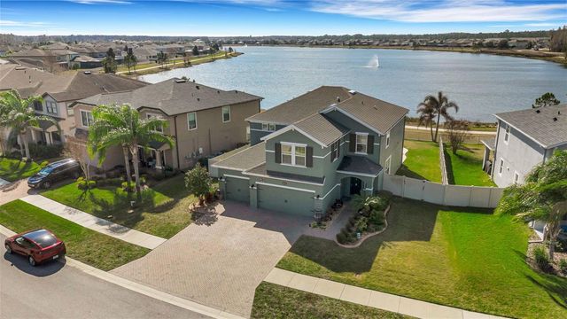 19613 LONG LAKE RANCH BOULEVARD, Lutz, FL 33558