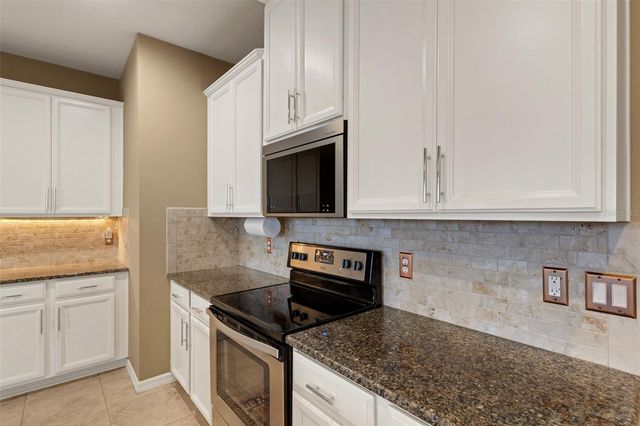 19613 LONG LAKE RANCH BOULEVARD, Lutz, FL 33558