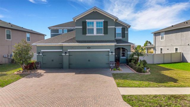 19613 LONG LAKE RANCH BOULEVARD, Lutz, FL 33558