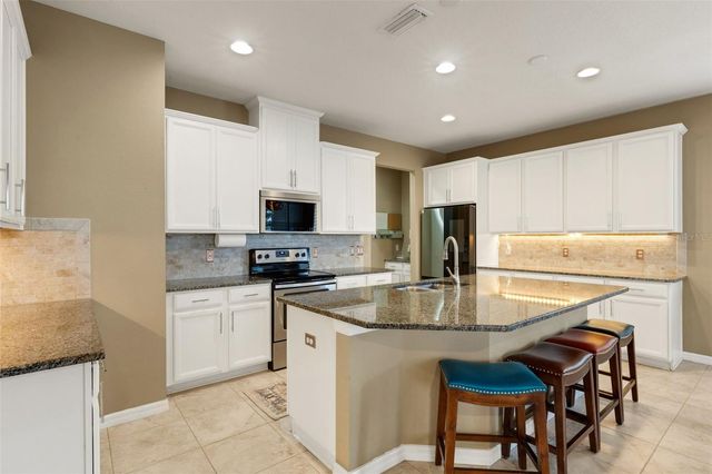 19613 LONG LAKE RANCH BOULEVARD, Lutz, FL 33558