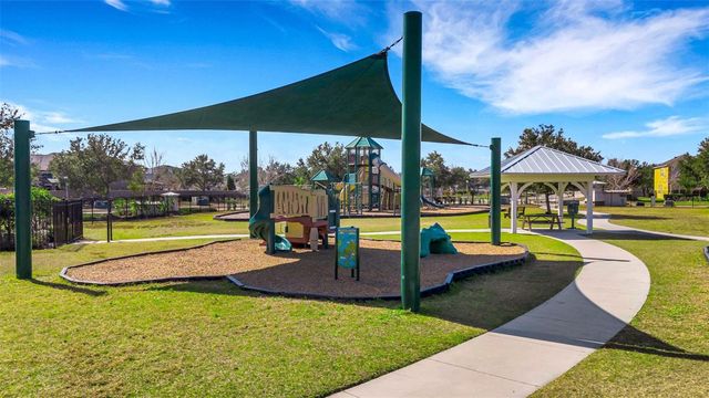 19613 LONG LAKE RANCH BOULEVARD, Lutz, FL 33558