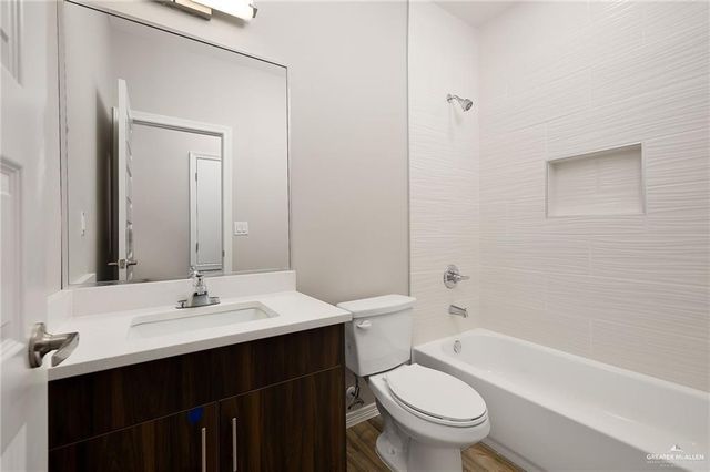 4216 Walnut Street 1, Mcallen, TX 78504