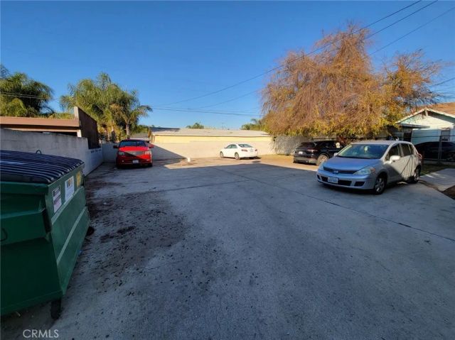 757 S Towne Avenue, Pomona, CA 91766