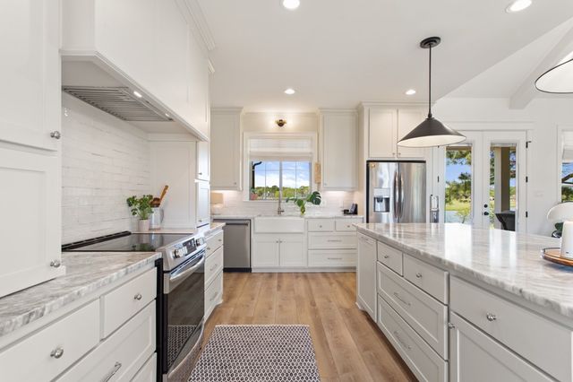 23630 Champion Drive, Lindale, TX 75771