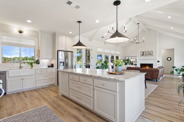 23630 Champion Drive, Lindale, TX 75771