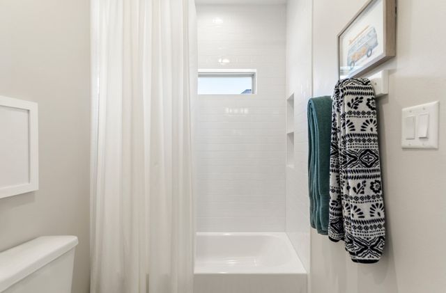 23630 Champion Drive, Lindale, TX 75771