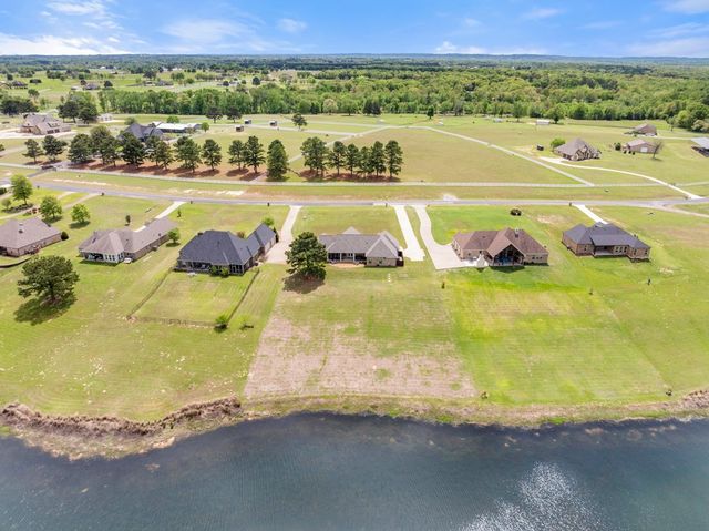 23630 Champion Drive, Lindale, TX 75771