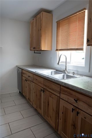 1815 N 28th St, Richmond, VA 23223