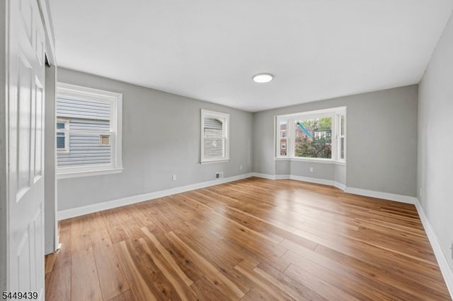 179 Chancellor Ave, Newark City, NJ 07112