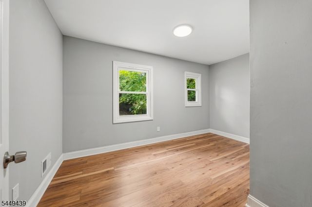 179 Chancellor Ave, Newark City, NJ 07112