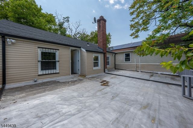 179 Chancellor Ave, Newark City, NJ 07112
