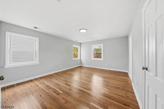 179 Chancellor Ave, Newark City, NJ 07112