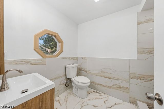 179 Chancellor Ave, Newark City, NJ 07112