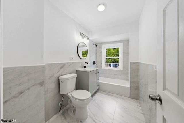 179 Chancellor Ave, Newark City, NJ 07112