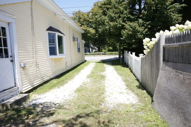 2653 Main St, Chatham, MA 02659