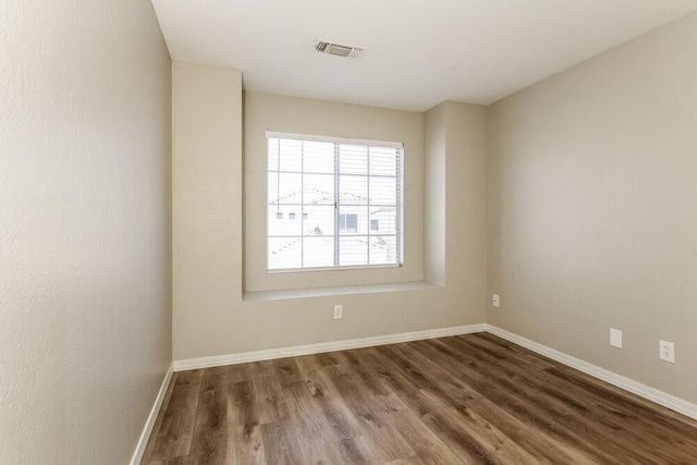 2345 E Gelding Drive, Phoenix, AZ 85022
