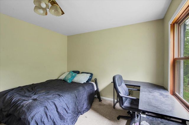 347 Ledgewood Lane, Hinesburg, VT 05445
