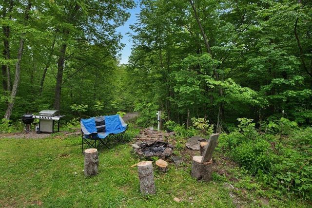 347 Ledgewood Lane, Hinesburg, VT 05445