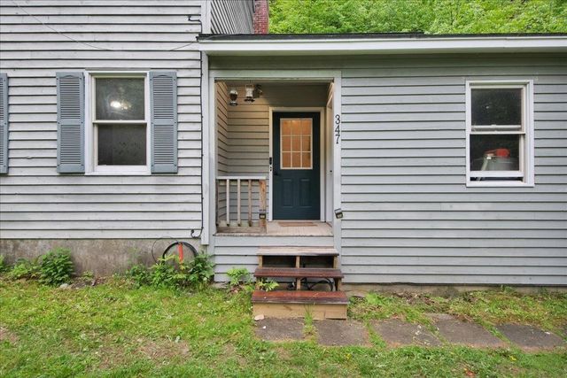 347 Ledgewood Lane, Hinesburg, VT 05445