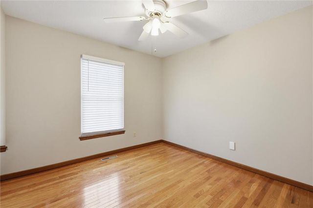 3111 S Fields Road, Oak Grove, MO 64075