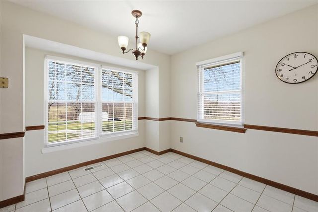 3111 S Fields Road, Oak Grove, MO 64075