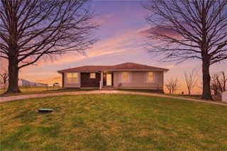 3111 S Fields Road, Oak Grove, MO 64075