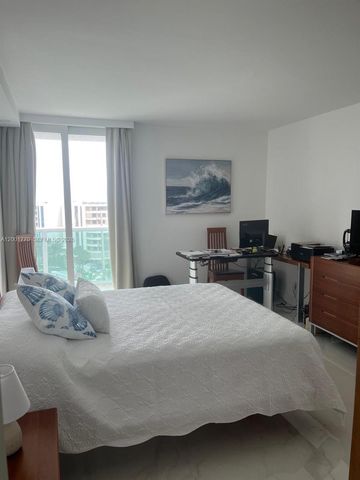 100 Bayview Dr 1006, Sunny Isles Beach, FL 33160