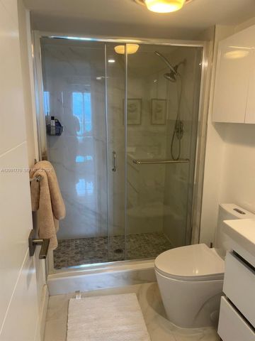 100 Bayview Dr 1006, Sunny Isles Beach, FL 33160